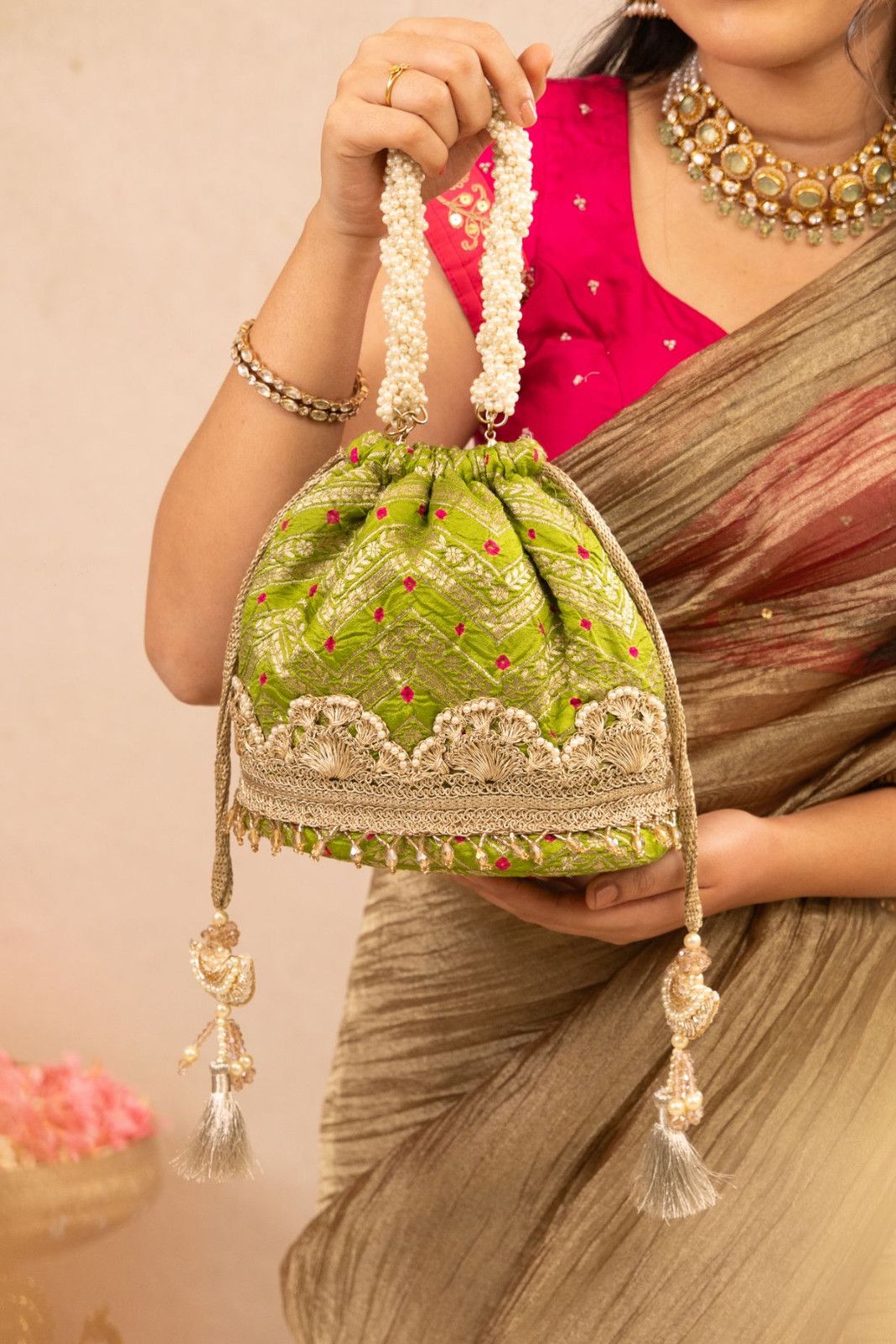 Mehendi Green Rumani Bandhani Bucket Bag