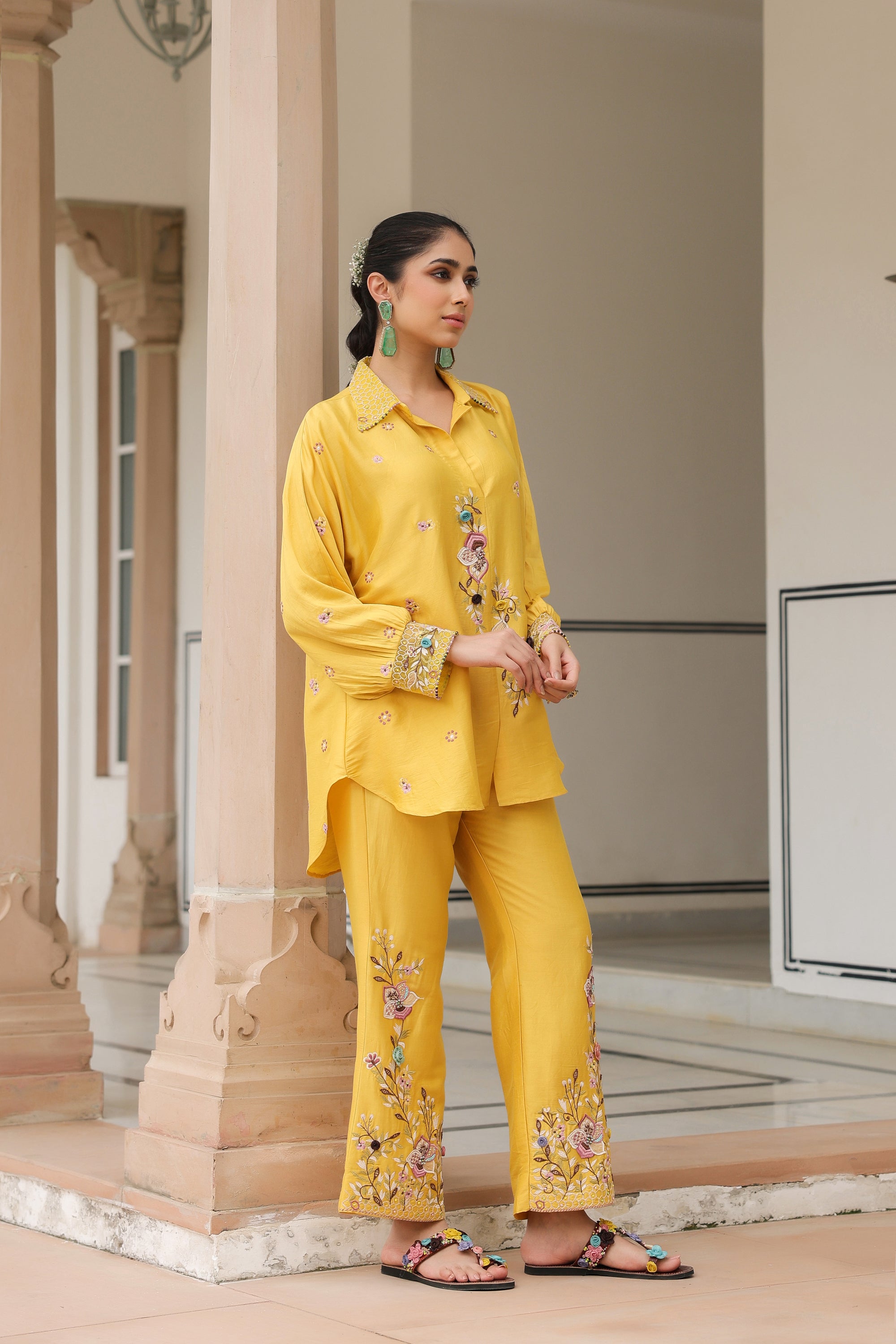 Yellow Collar Reet Co-ord Set