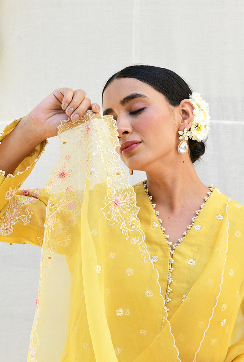 Yellow Heavy Izra Gharara Set