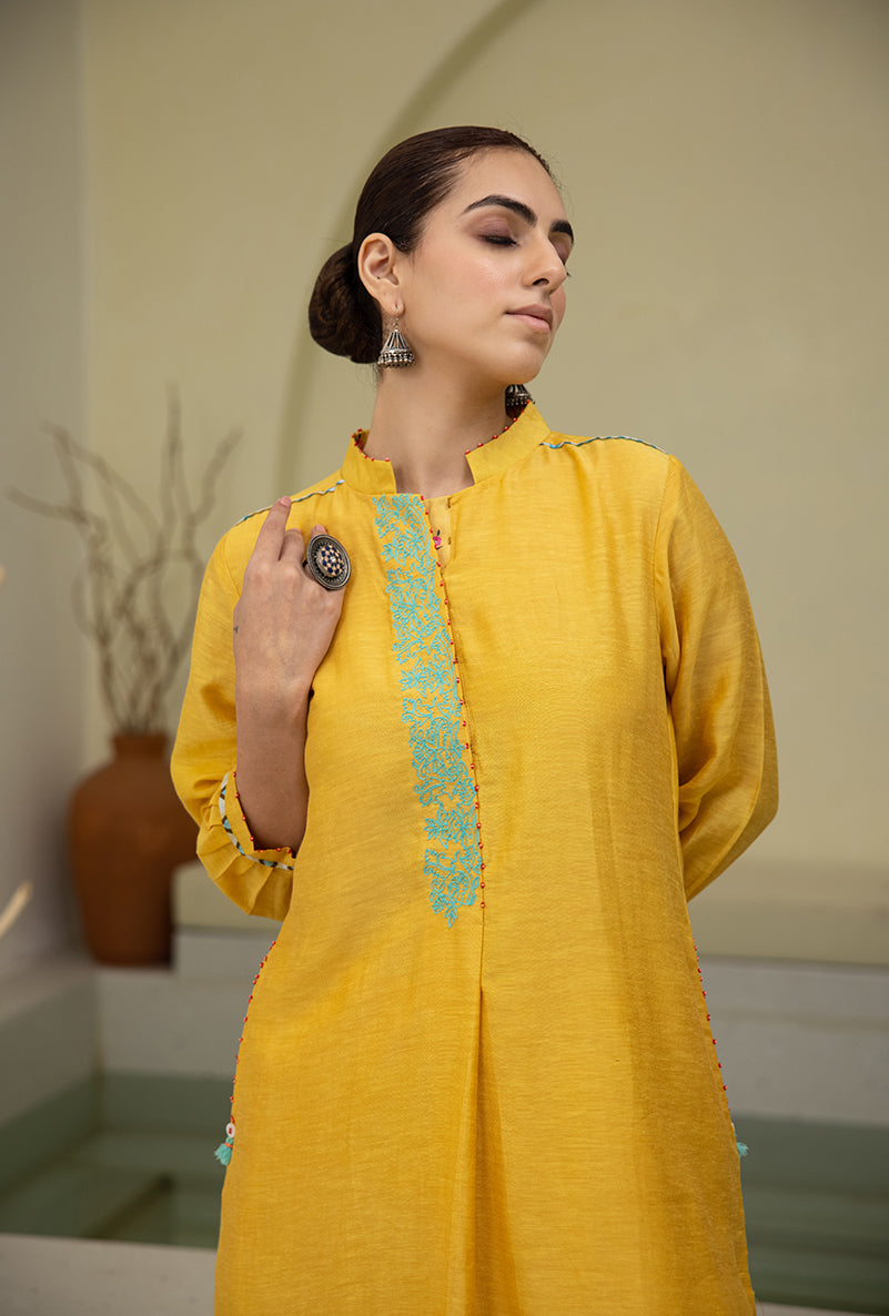 Yellow High Low Collar Reyah Kurta Set