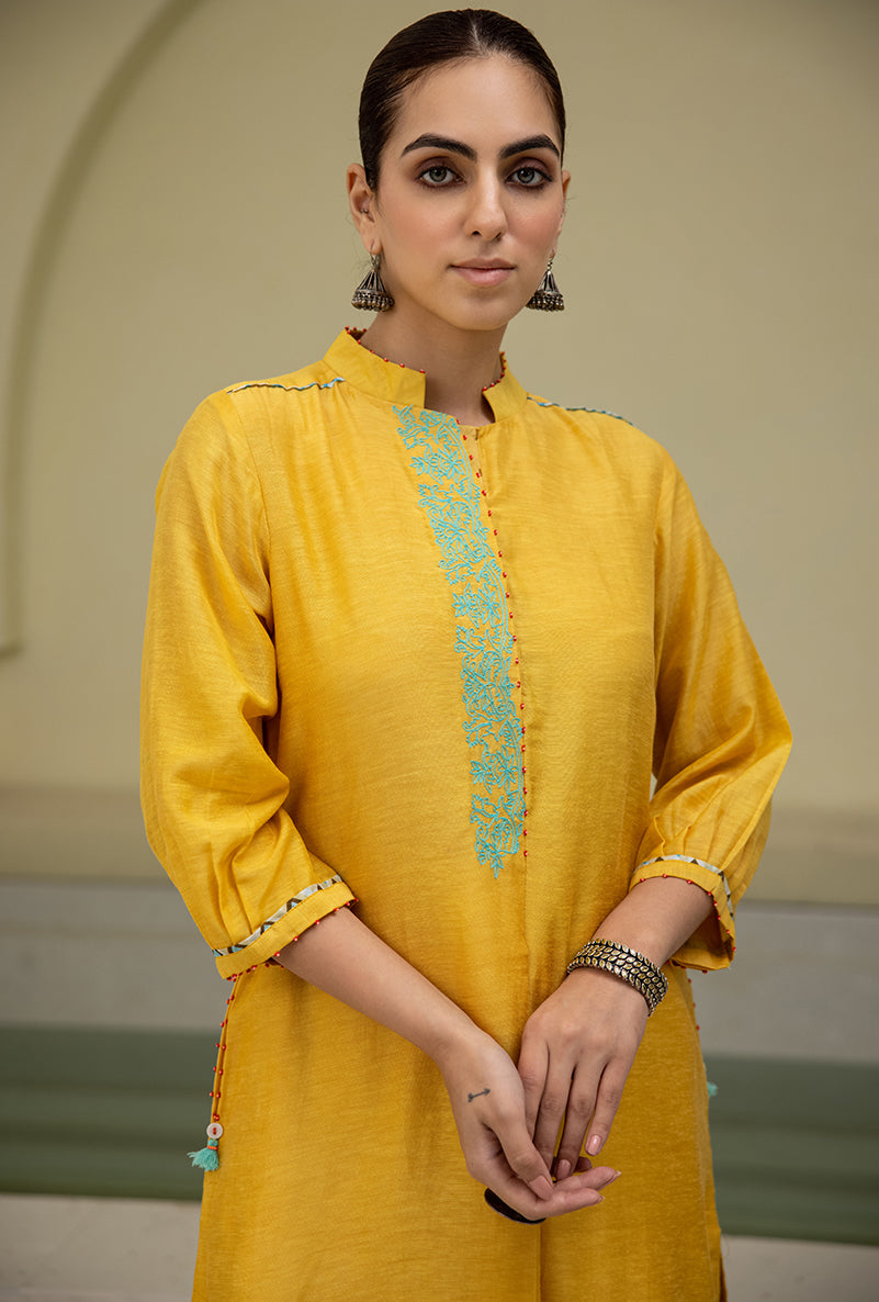 Yellow High Low Collar Reyah Kurta Set