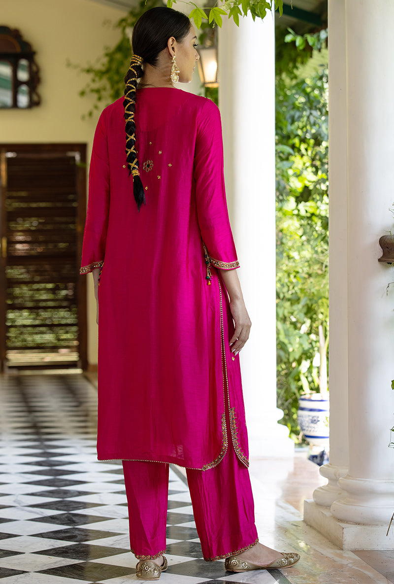 Rani Pink Resham And Zardozi  Heavy-Neck Aayat Kurta Set