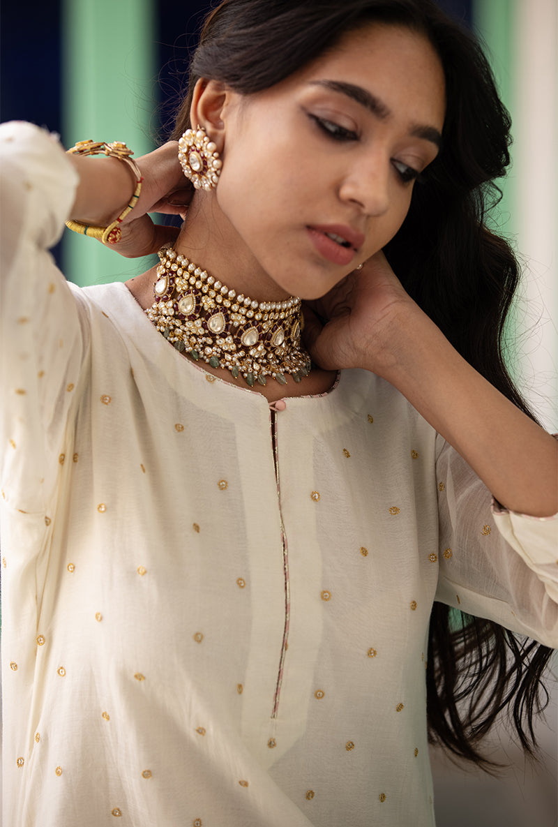 Ivory Multi Applique Mastaani Kurta Set