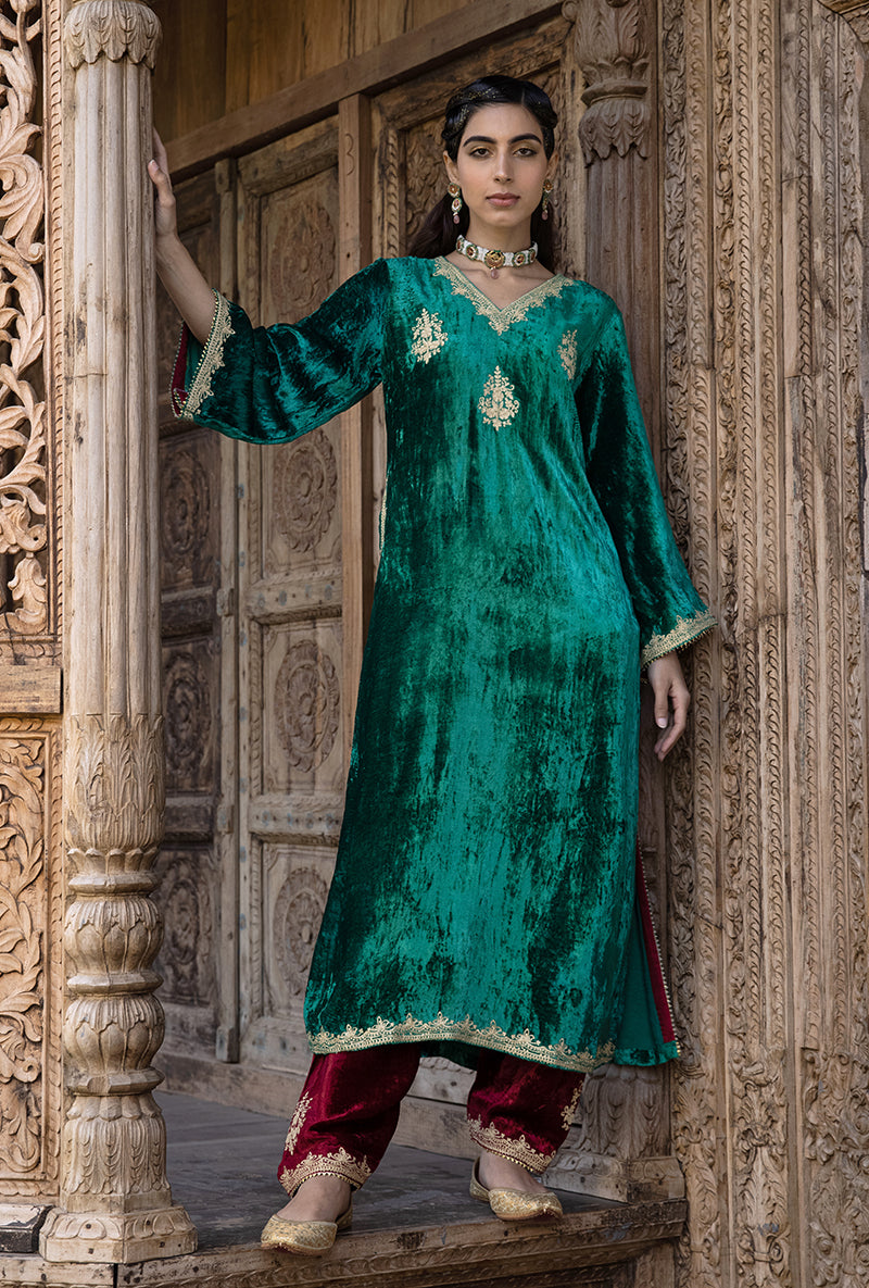 Green Velvet V Neckline Kurta Set