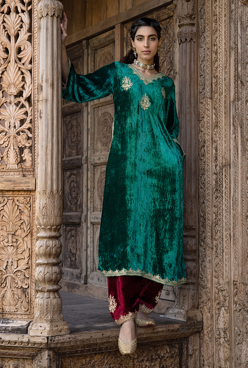 Green Velvet V Neckline Kurta Set