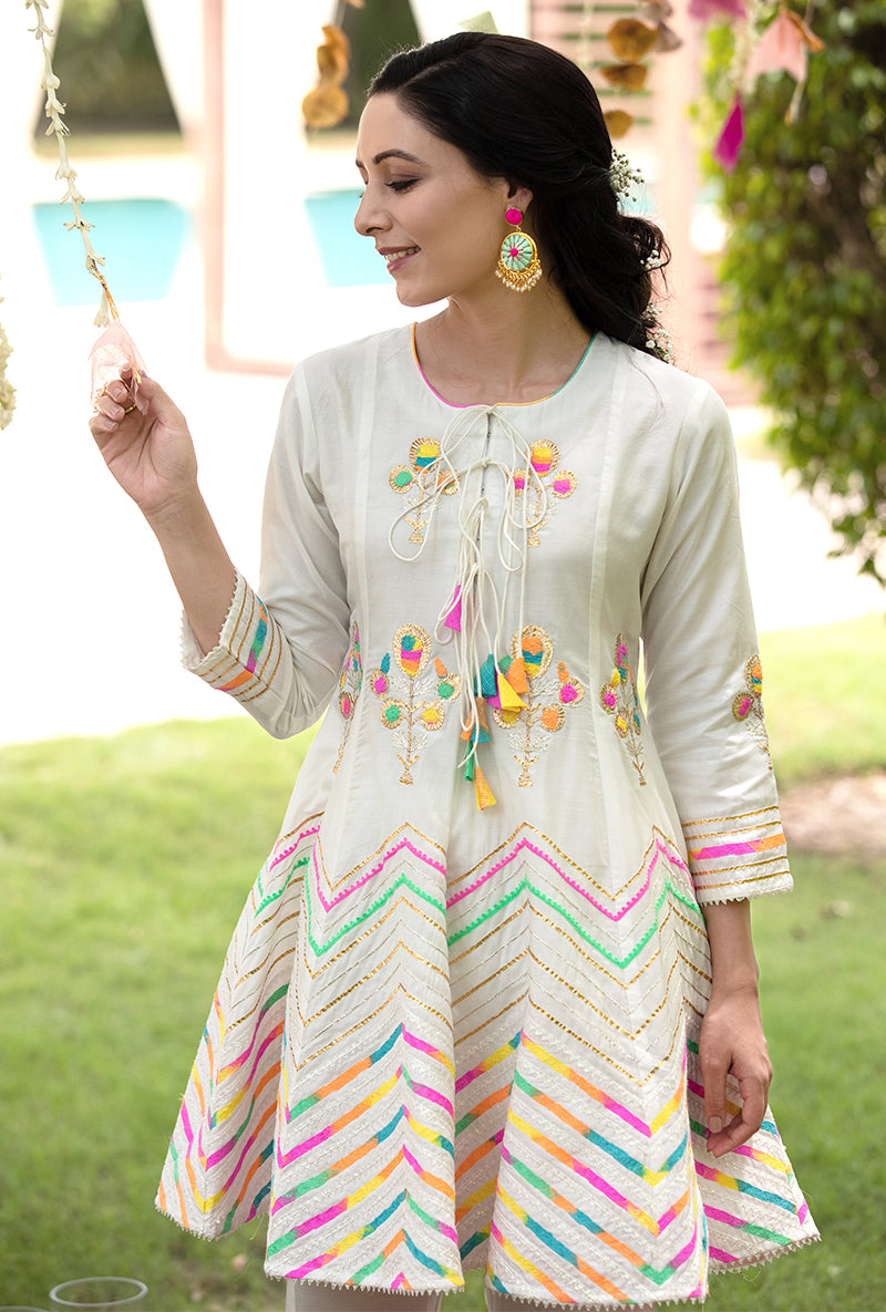 Ivory Chevron Pariza Dhoti Set