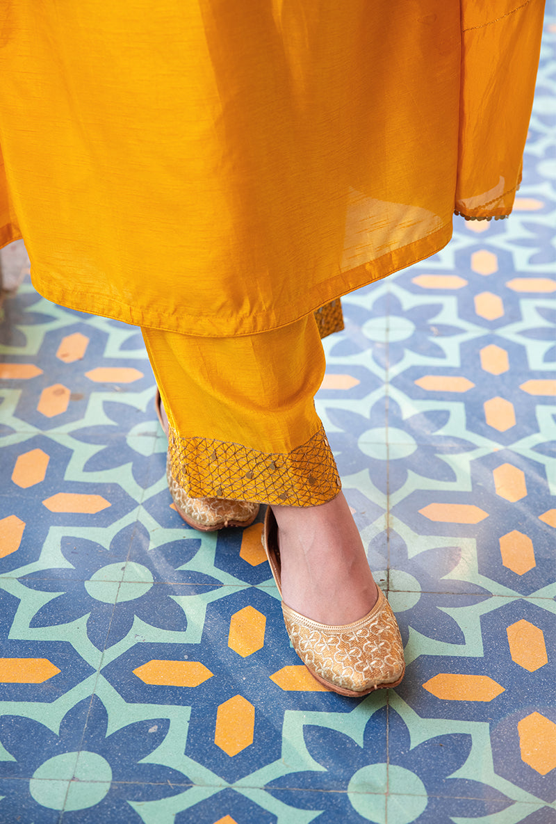 Mustard Lotus Yoke Heavy Neck Sunehri Kurta Set