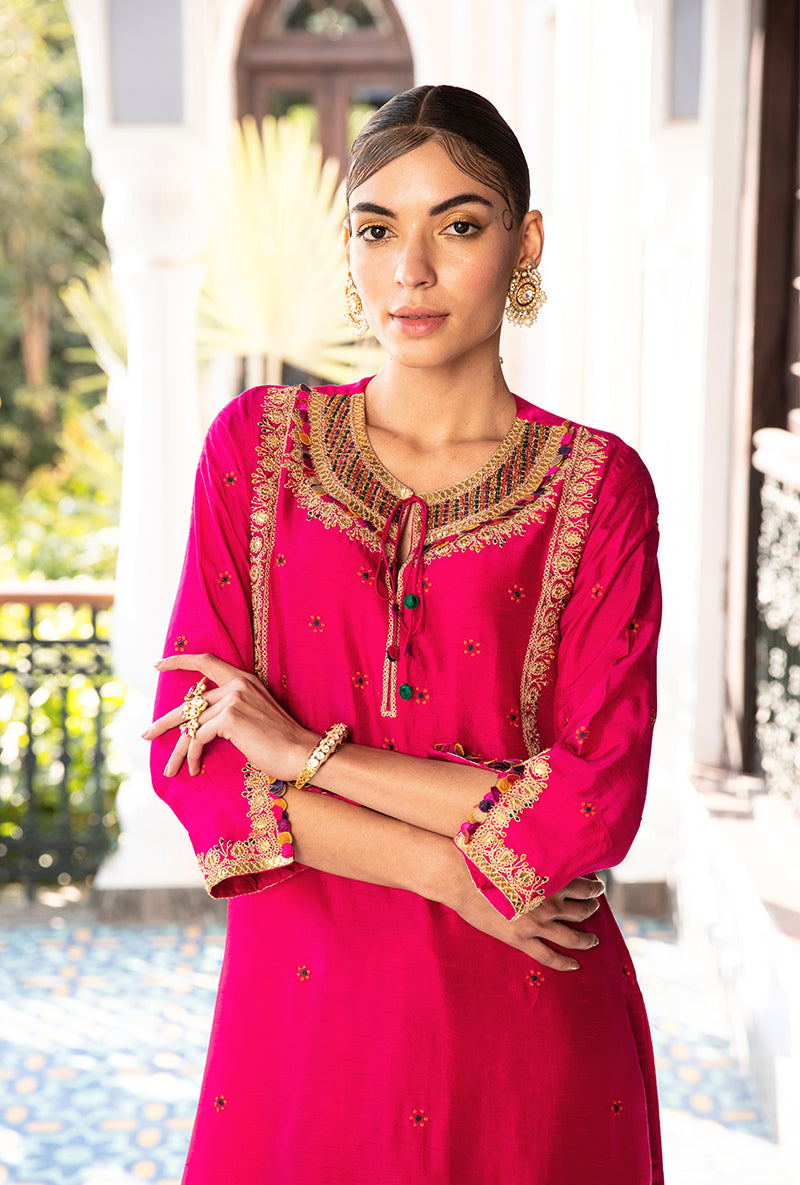 Pink Colorful Coin Square Neck Sunehri Kurta Set