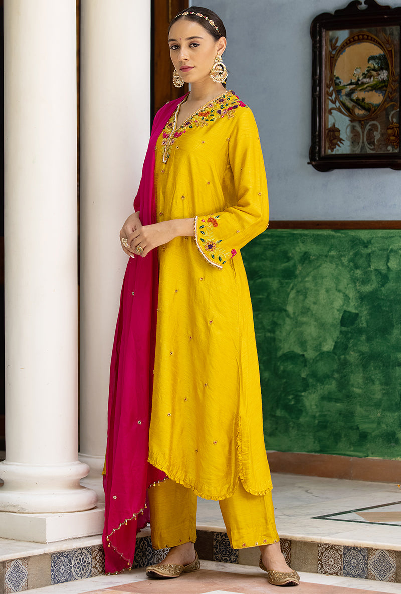 Mustard French Knot Aayat Kurta Set