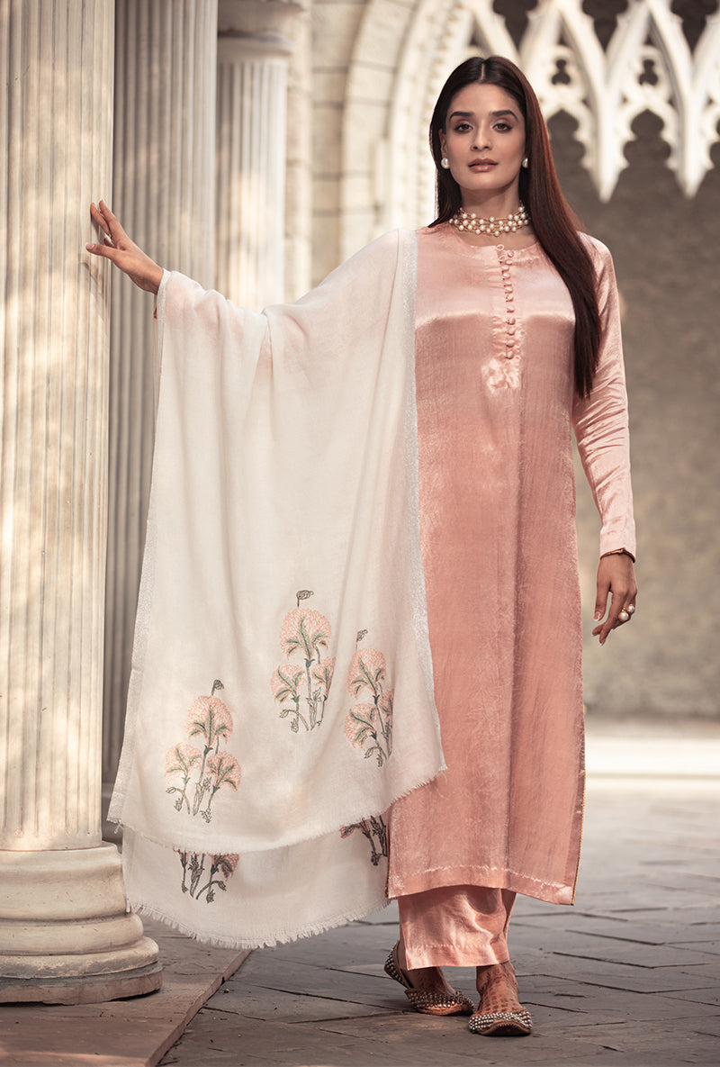 Ivory Shawl Ruhaani Kurta Set