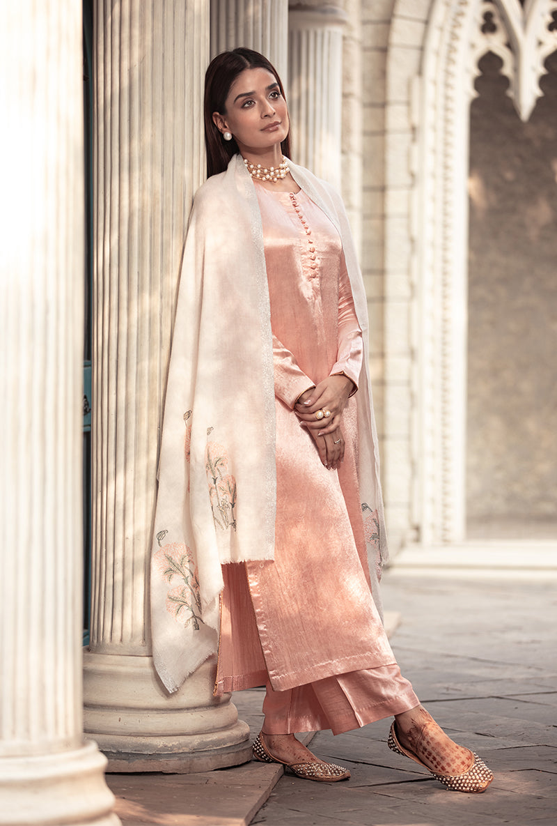 Ivory Shawl Ruhaani Kurta Set