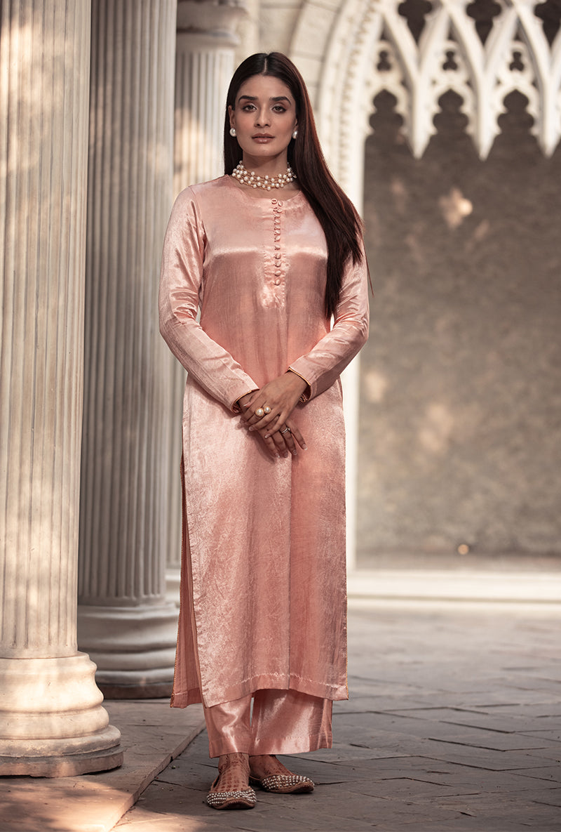 Ivory Shawl Ruhaani Kurta Set