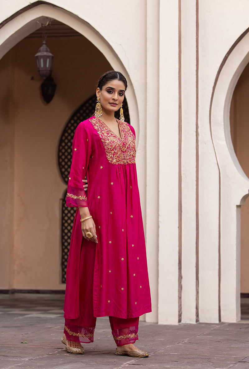 Rani Pink Leaf Jaal Ulfat Kurta Set