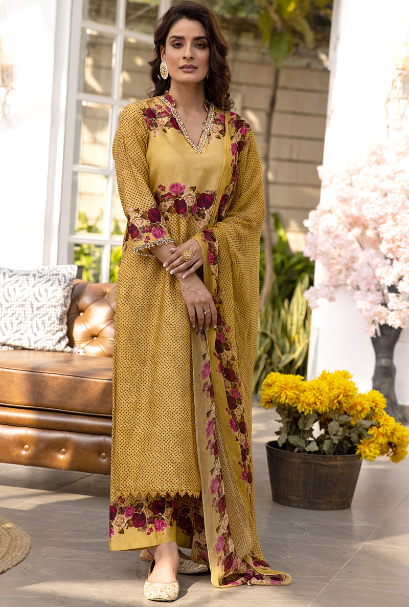 Yellow Vintage Rose Suhaani Kurta Set