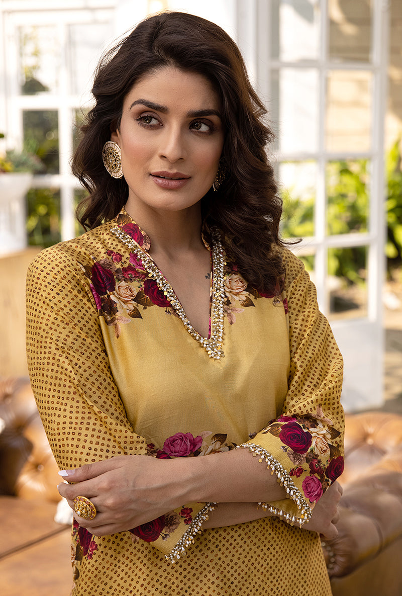 Yellow Vintage Rose Suhaani Kurta Set