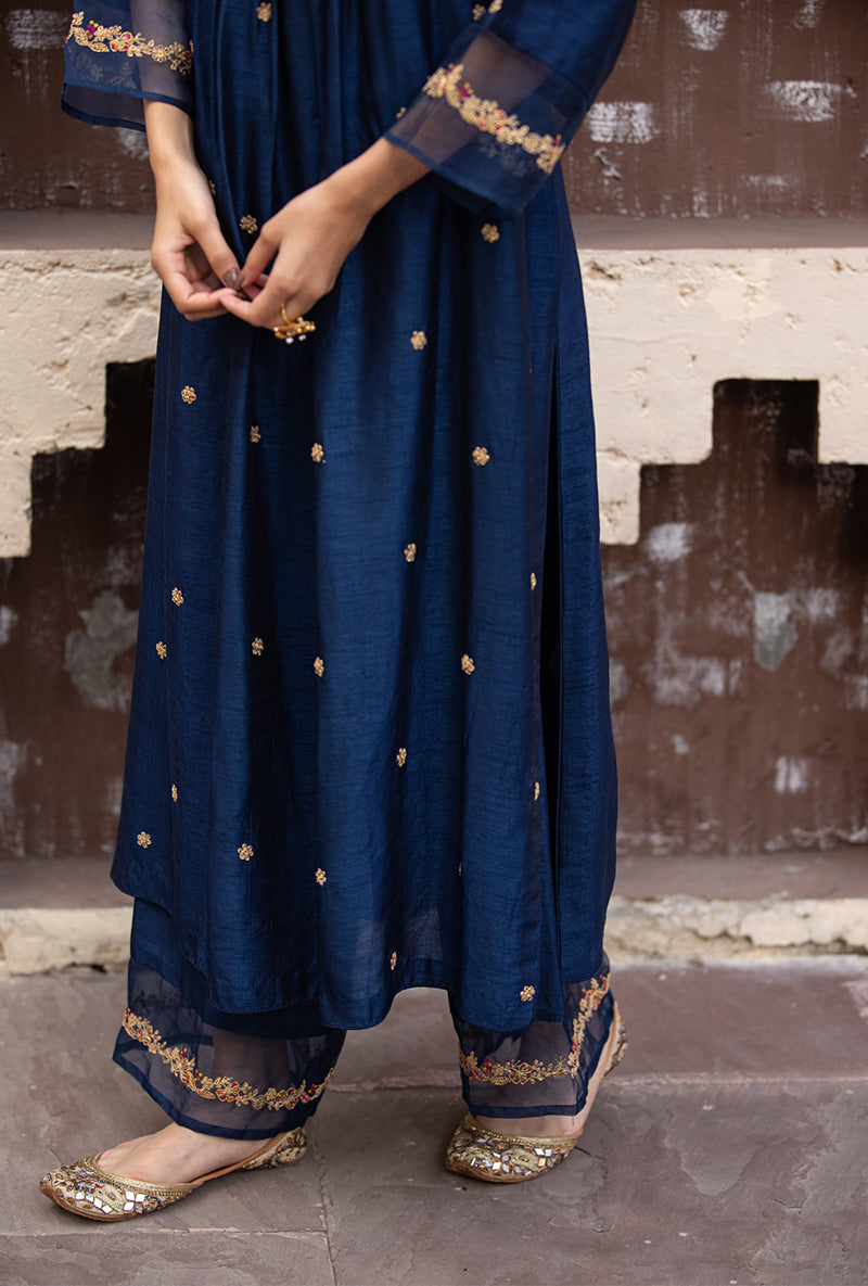 Blue Leaf Jaal Ulfat Kurta Set