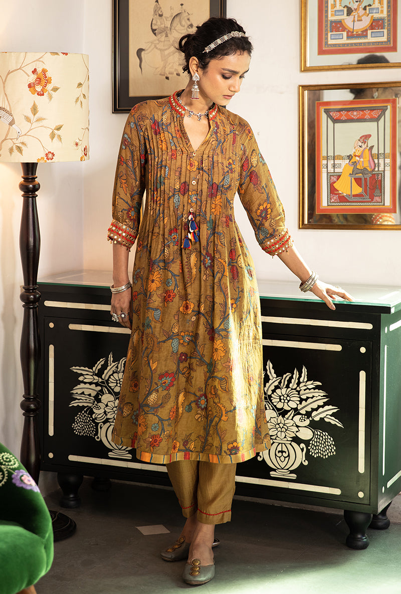 Olive Green Reglan Zoya Kurta Set