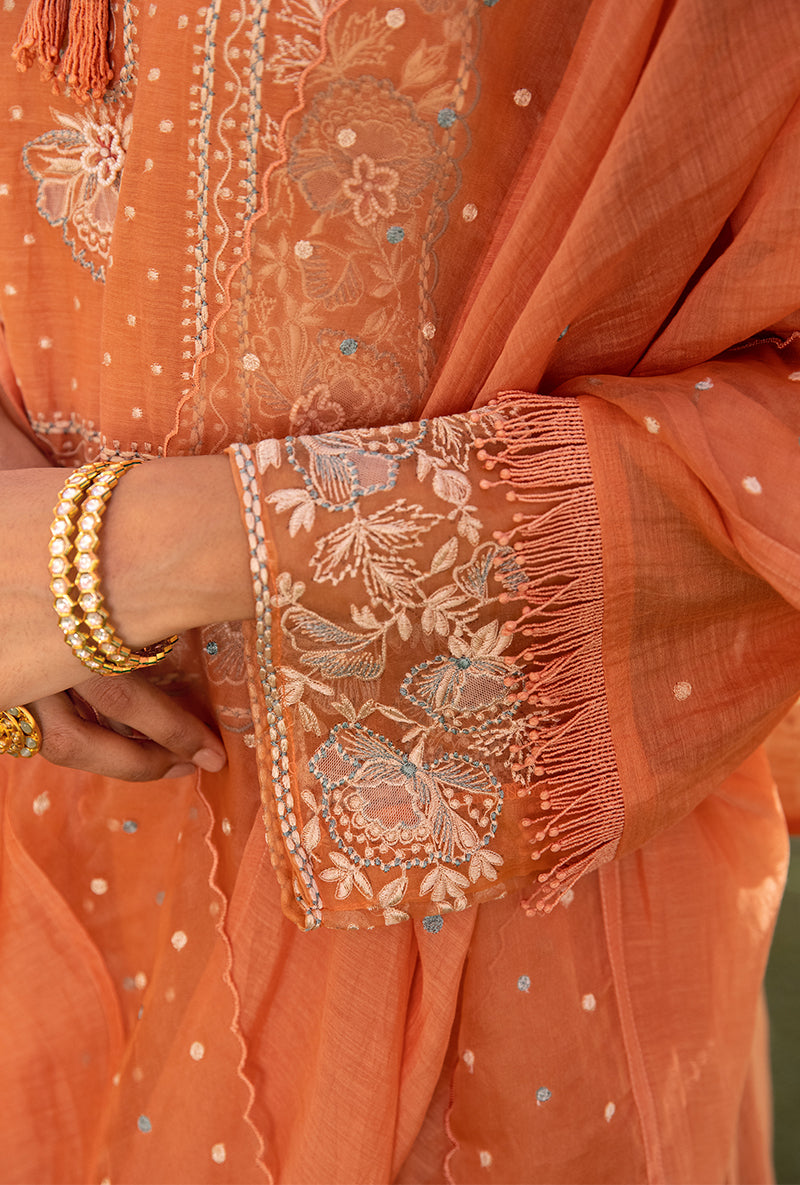 Peach Thread Jaal Square Neck Aafreen Kurta Set