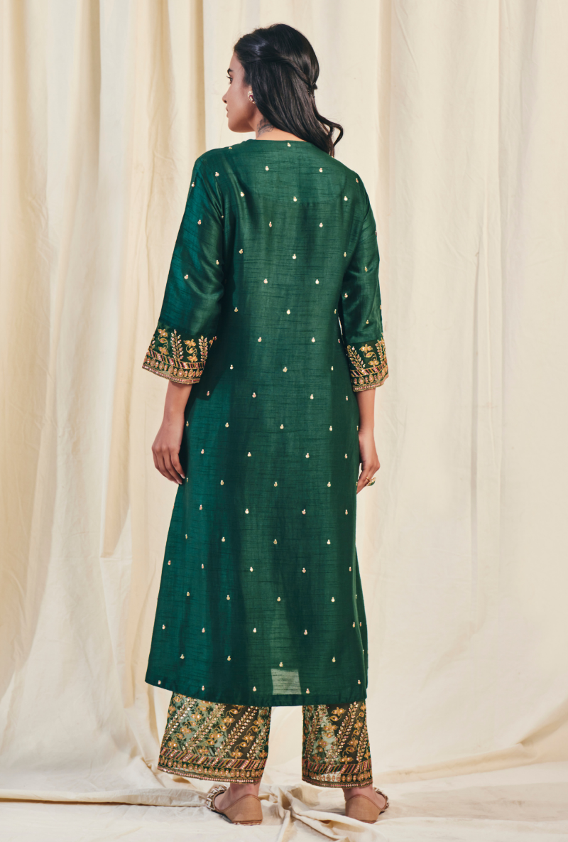 Green Noor Farshi Meera Kurta