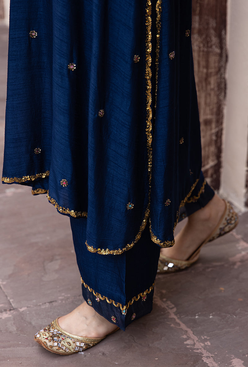 Navy Mughal Jaal Heavy Sleeve Ulfat Kurta Set