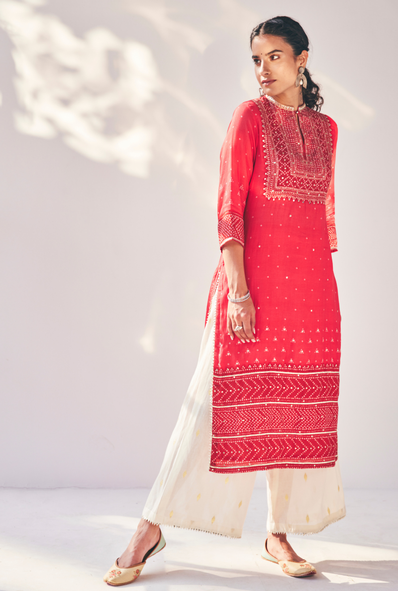 Pink Fiza Yolk Kurta Set