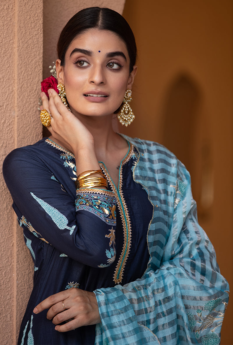 Navy Nayaab Gharara Set