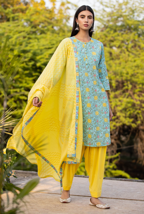 पंखुरी | PANKHURI