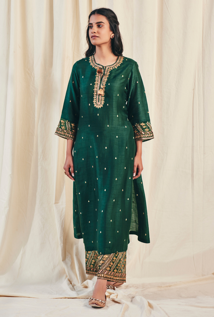 Green Noor Farshi Meera Kurta