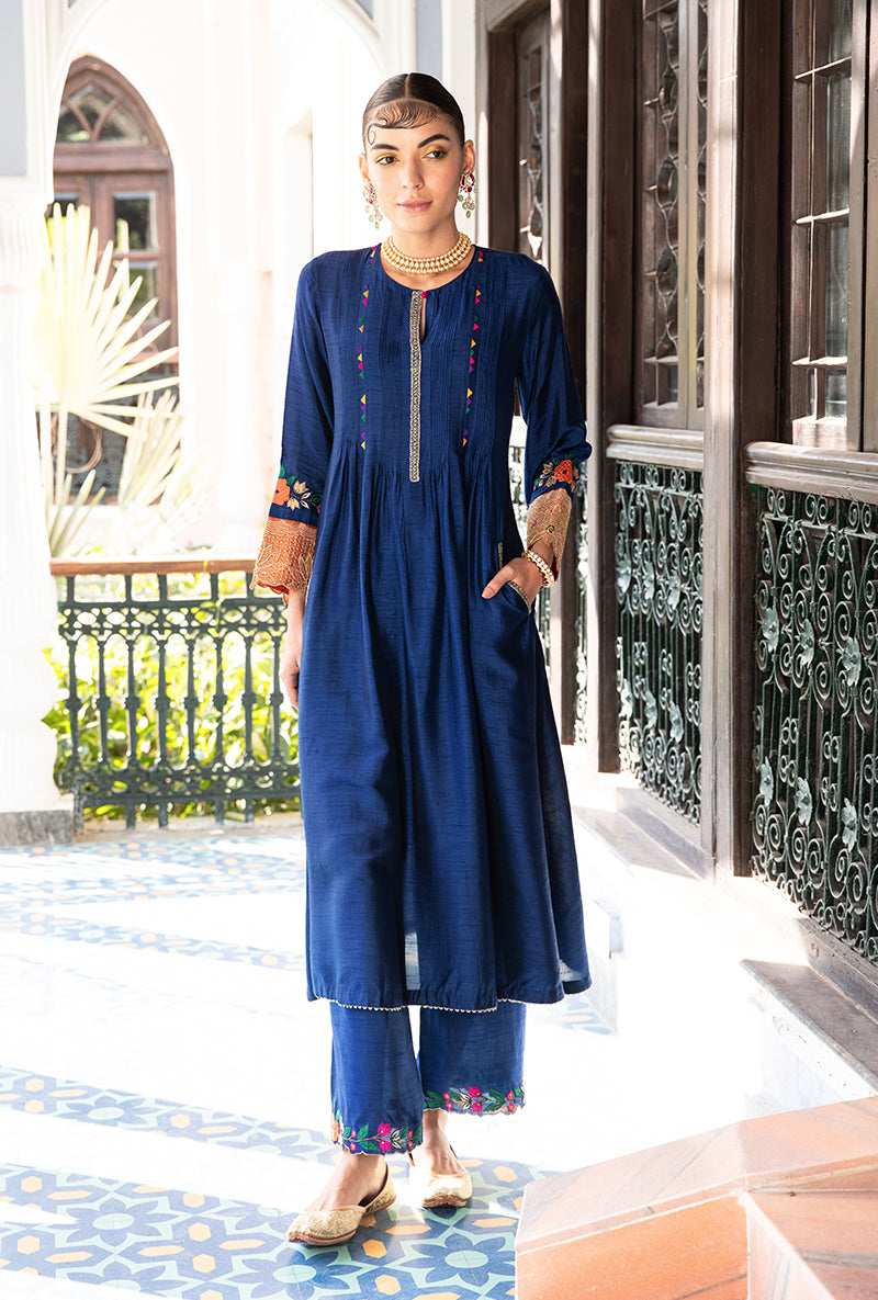Blue Applique Lotus Sleeves Sunehri Kurta Set