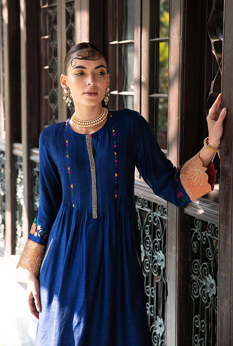 Blue Applique Lotus Sleeves Sunehri Kurta Set