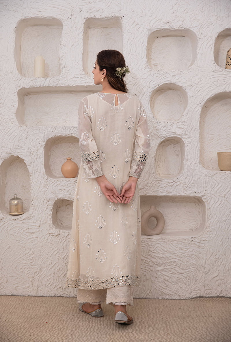 Ivory Mirror And Resham Work Kurta Set