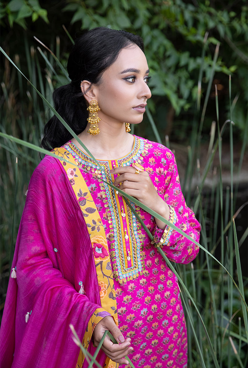 Pink Classic Neckline Amaaya Kurta Set