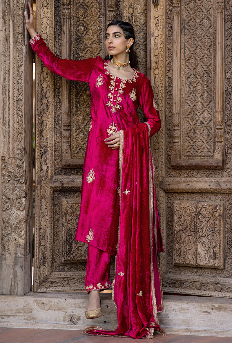 Rani Pink Velvet Classic Falak Kurta Set