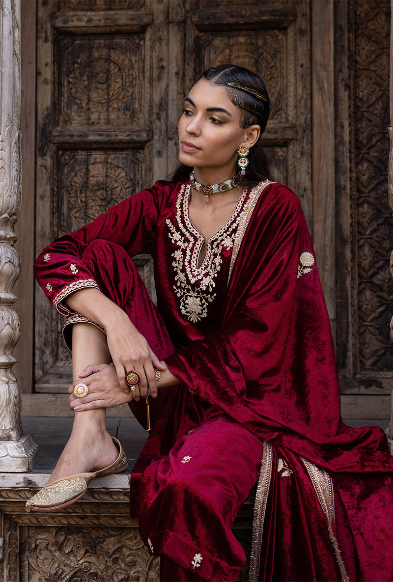 Maroon Velvet Heavy Neck Falak Kurta Set