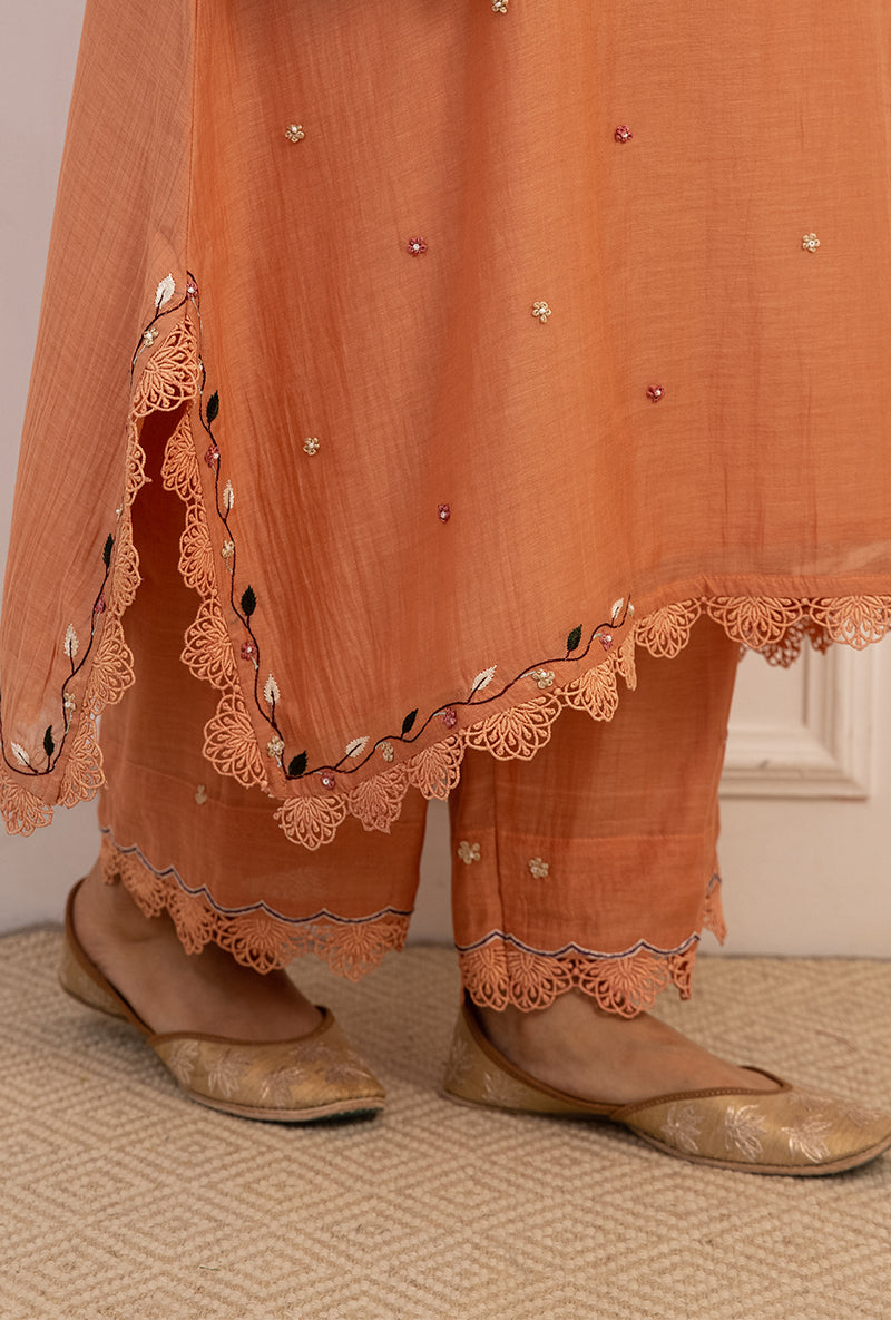Peach French Knot Handkerchief Suhaani Kurta Set