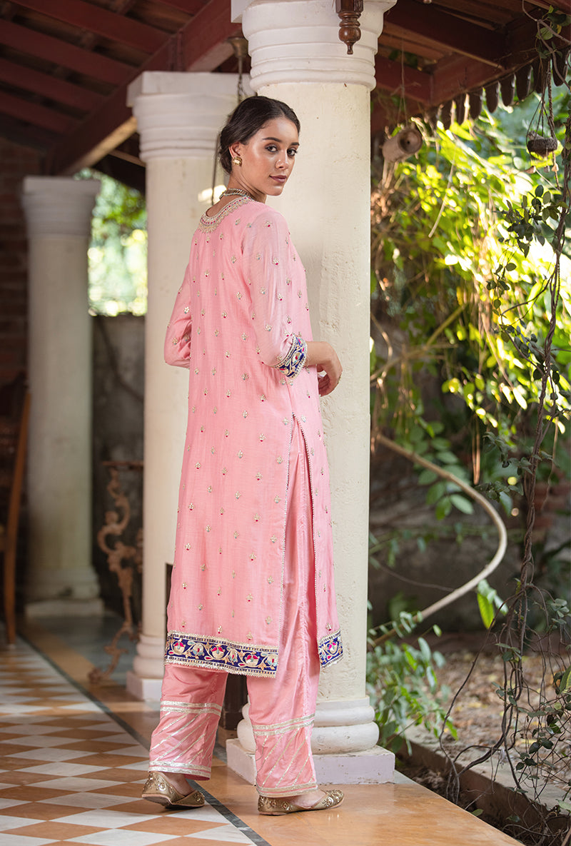 Pink Chaand Hasrat Kurta Set