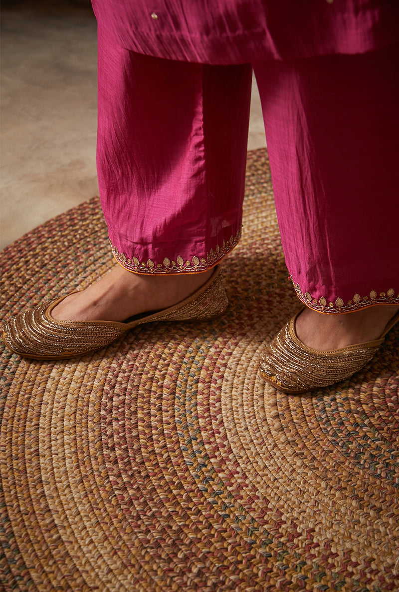 Rani Square Yoke Mahi Kurta Set