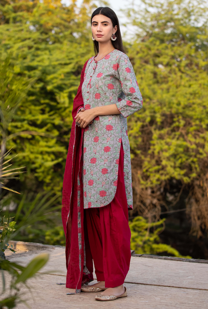 Grey/Red Pankhuri Salwar Kurta Set