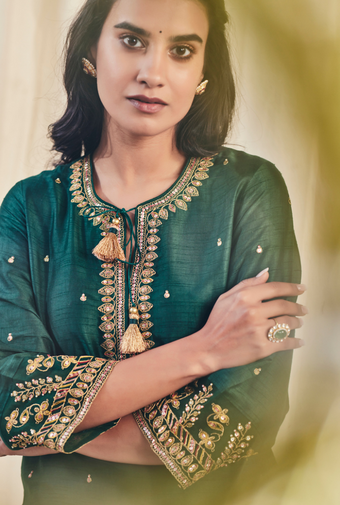 Green Noor Farshi Meera Kurta