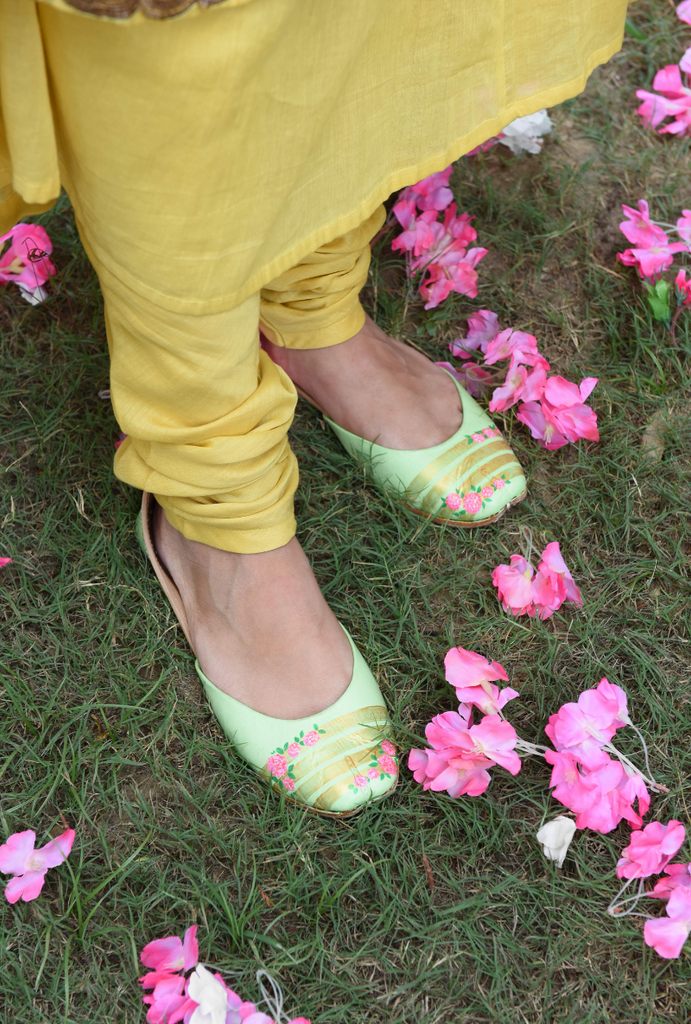 Yellow Gul Anarkali Set