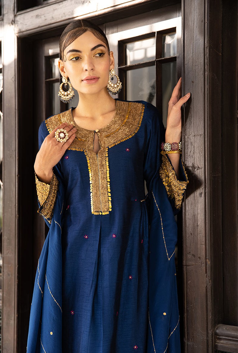 Blue Heavy Pitta Neck & Marodi Sleeves Sunehri Kurta Set