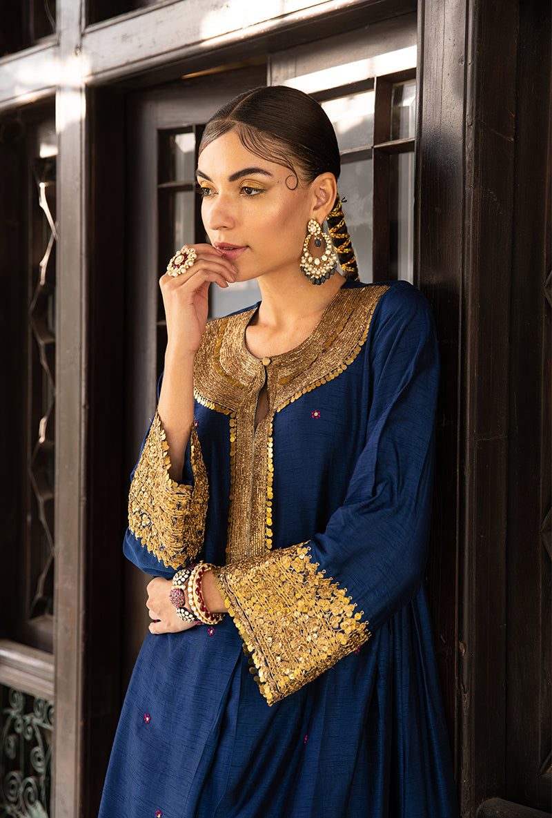 Blue Heavy Pitta Neck & Marodi Sleeves Sunehri Kurta Set