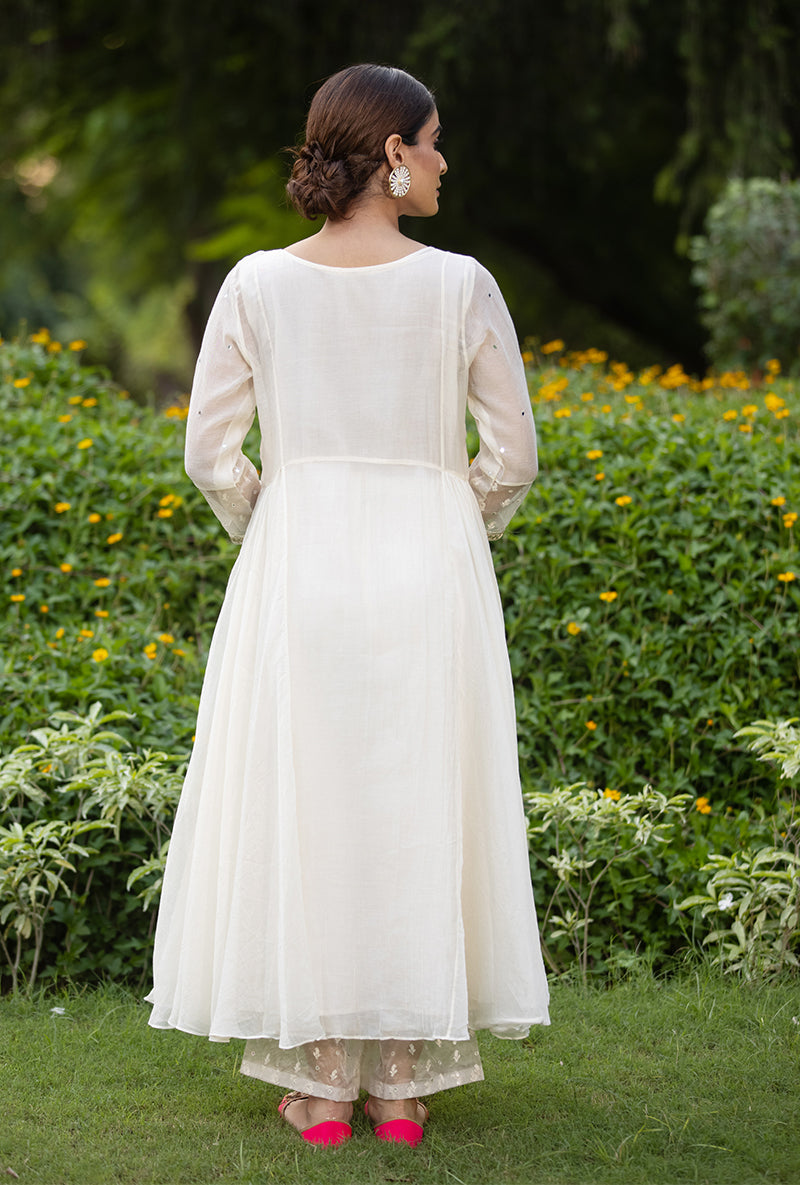 Ivory Motif Leheriya Kurta Set