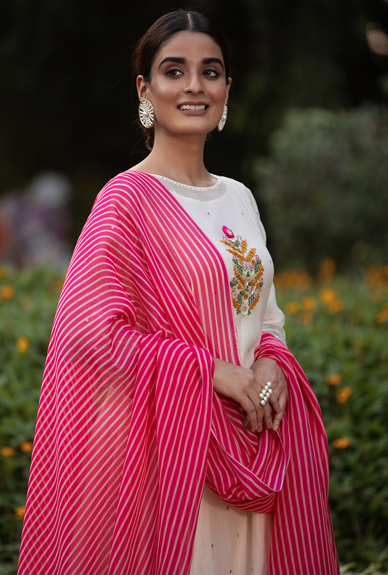 Ivory Motif Leheriya Kurta Set