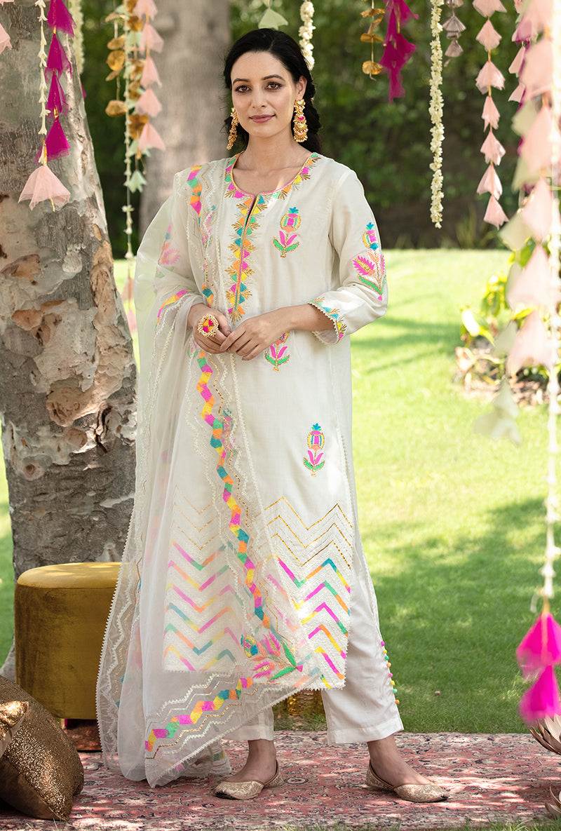Ivory Mughal Pariza Kurta Set