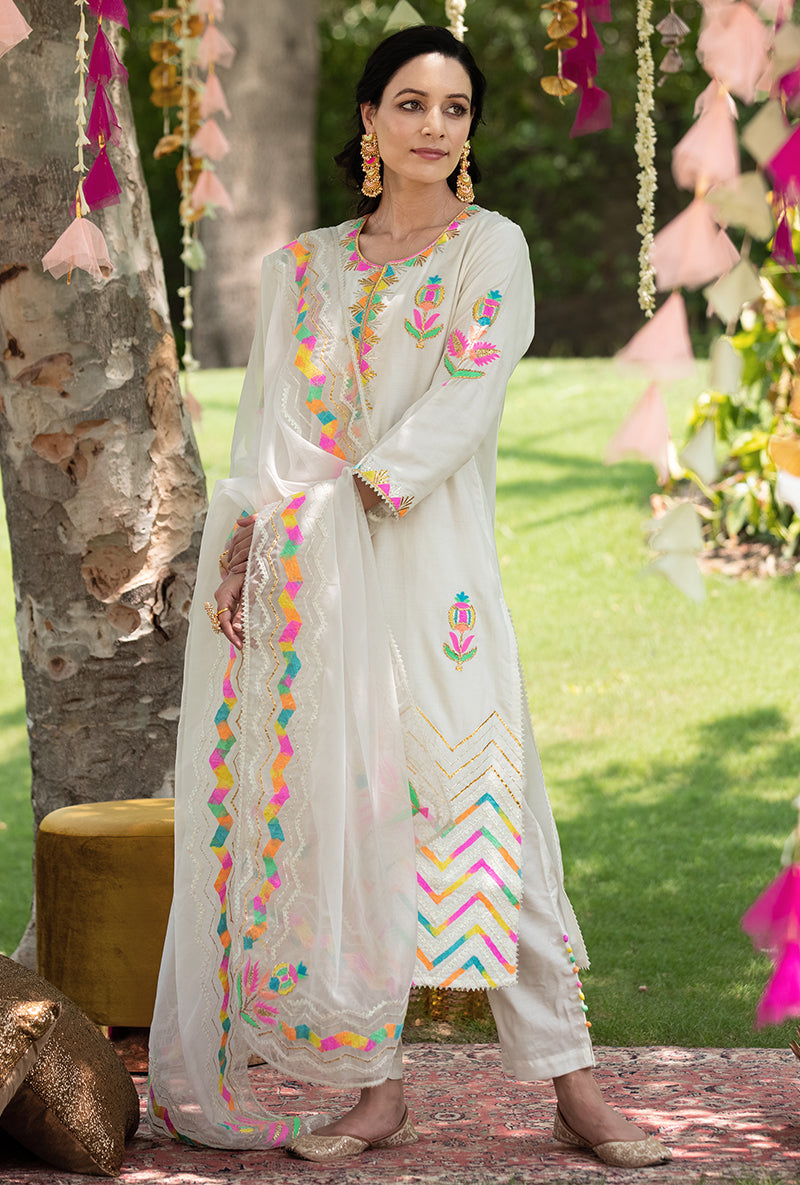 Ivory Mughal Pariza Kurta Set