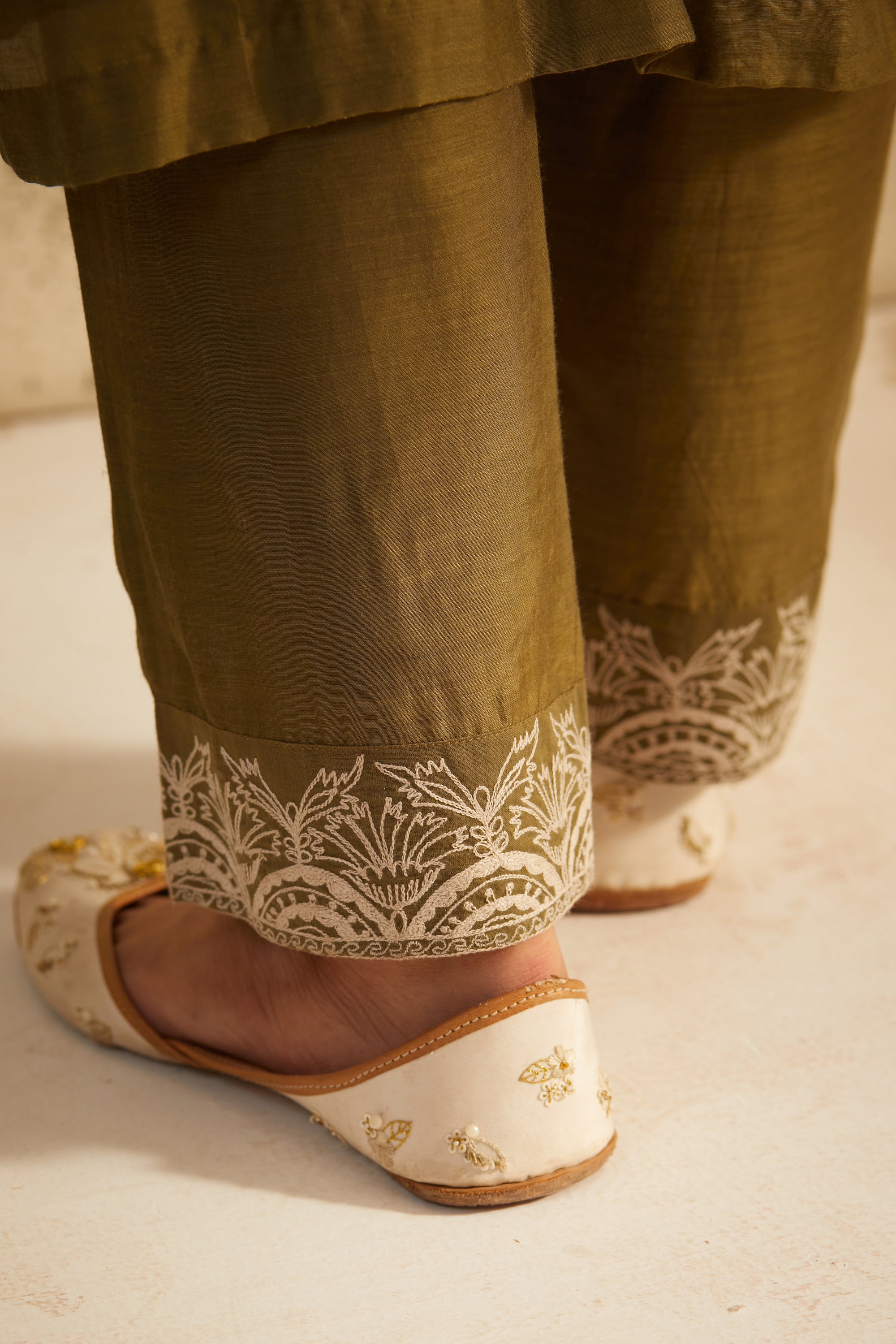 Olive Green Pintuck Inaya Kurta Set