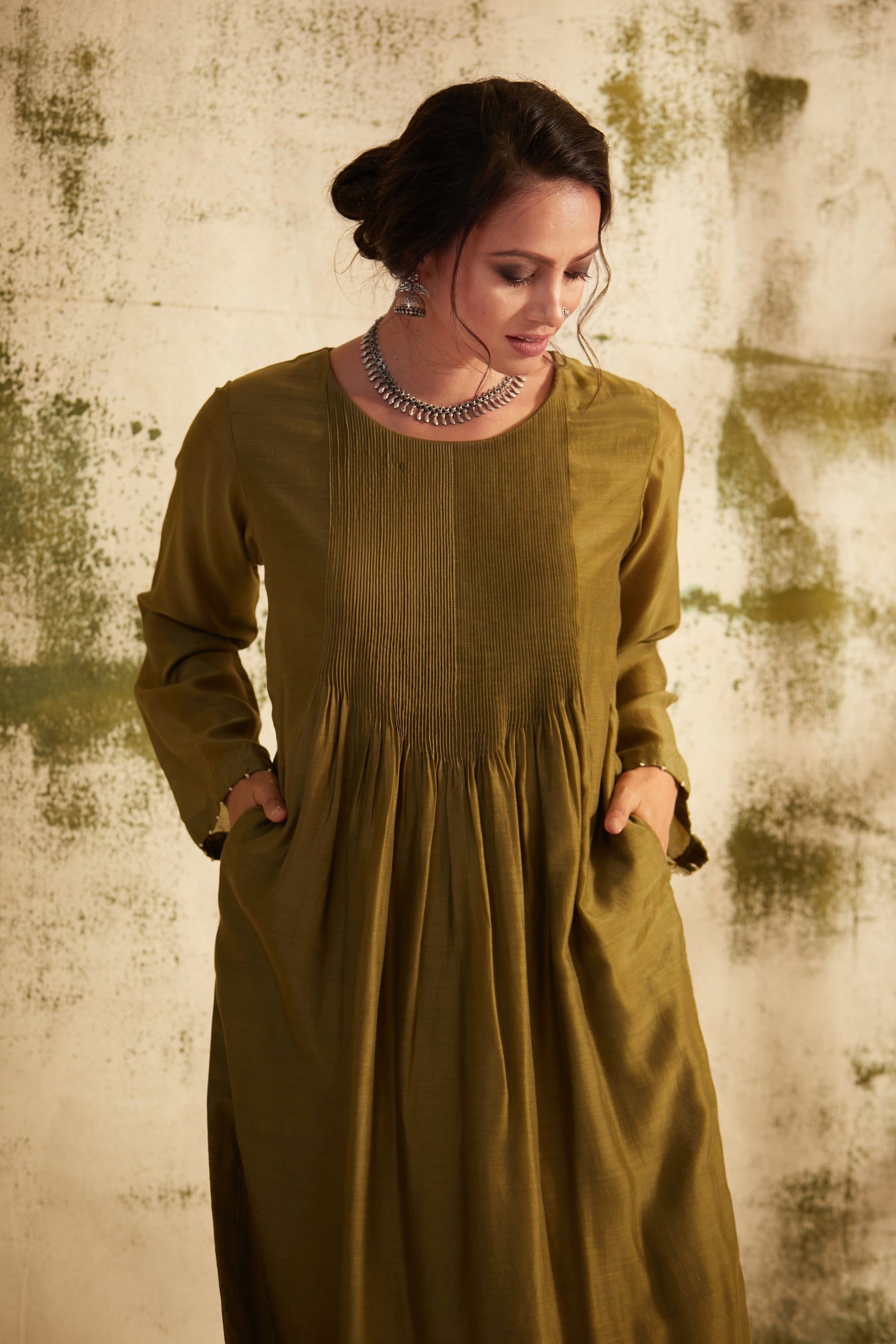 Olive Green Pintuck Inaya Kurta Set