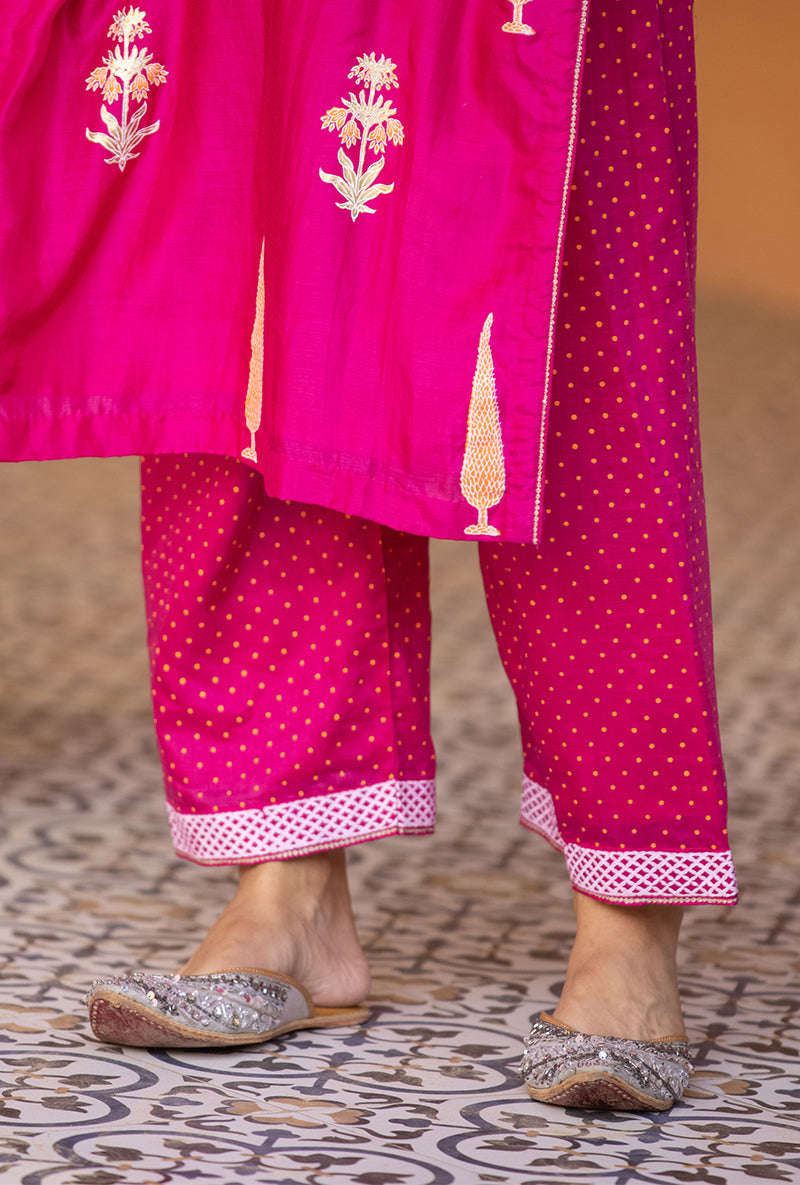 Rani Pink Straight Nayaab Kurta Set