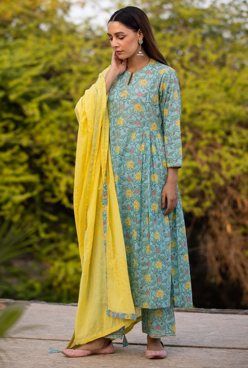पंखुरी | PANKHURI